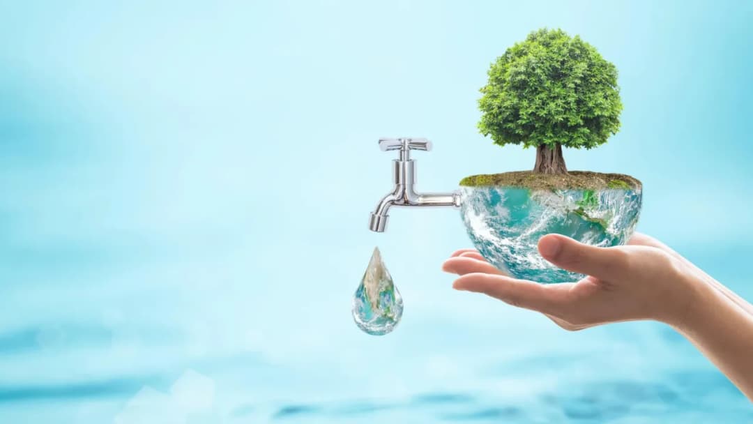 Zużycie wody w 4-osobowej rodzinie: Jak zmniejszyć?