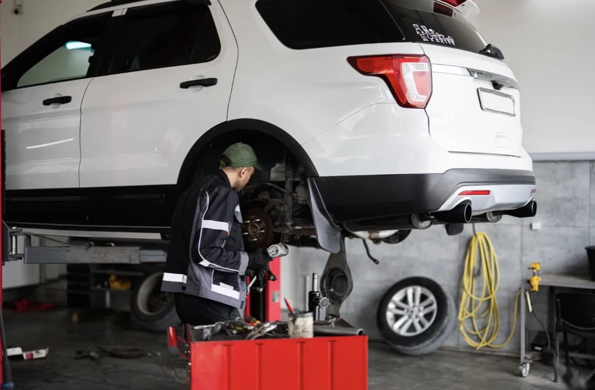 Odpady warsztatowe – jakie przepisy obowiązują warsztaty samochodowe?