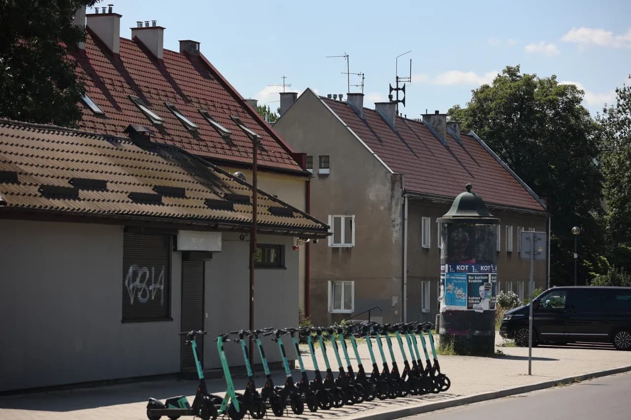 Lokalizacja dworcowa Kraków: najważniejsze informacje i dojazd 2025