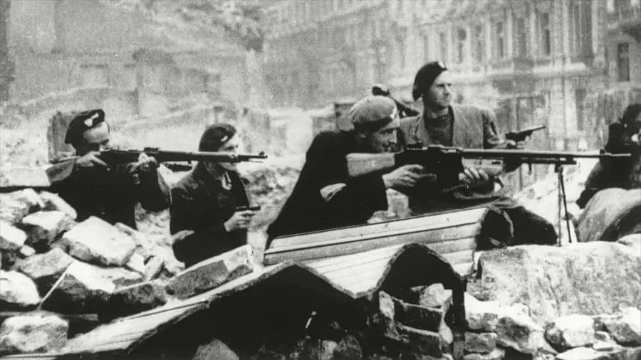 Dramatyczne walki powstania warszawskiego 12 sierpnia na Starym Mieście