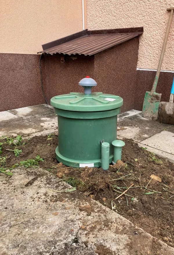 Jak tanio i ekologicznie zmienić szambo na nowoczesną oczyszczalnię